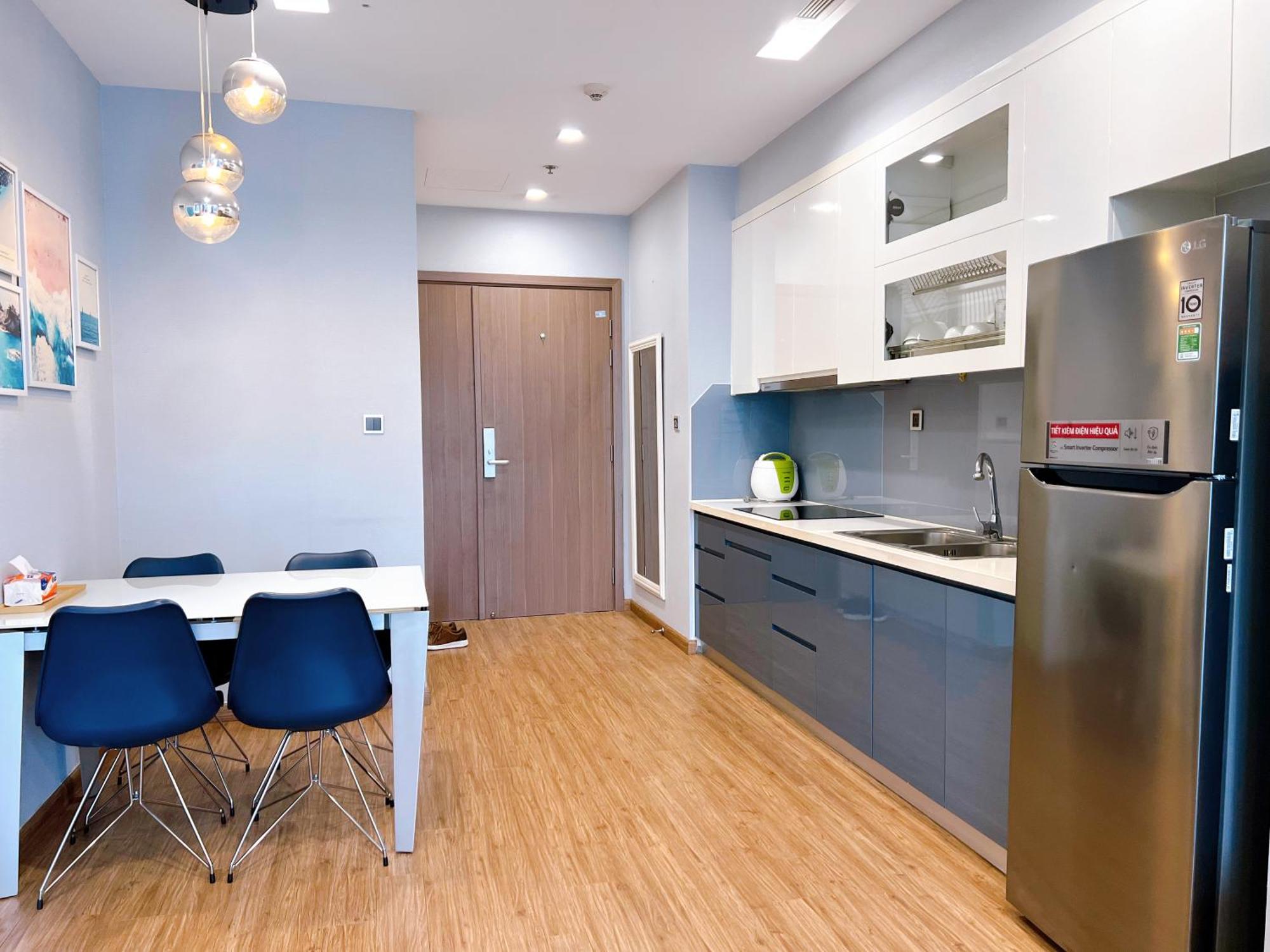 Vinhomes Metropolis & Apartment Hanoi
