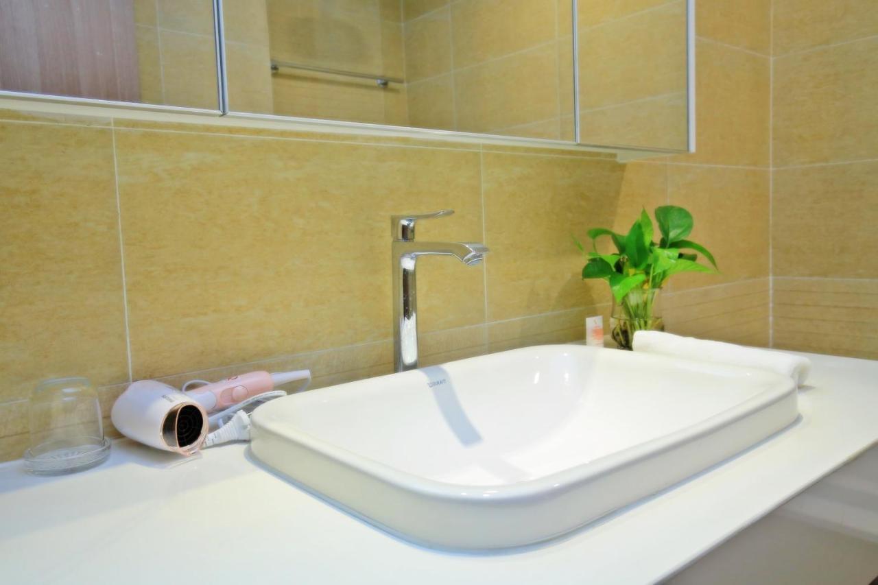 Vinhomes Metropolis & Appartement *